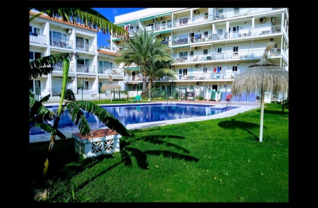 Apartamento Casa María Carihuela Park Palace Torremolinos Exterior foto